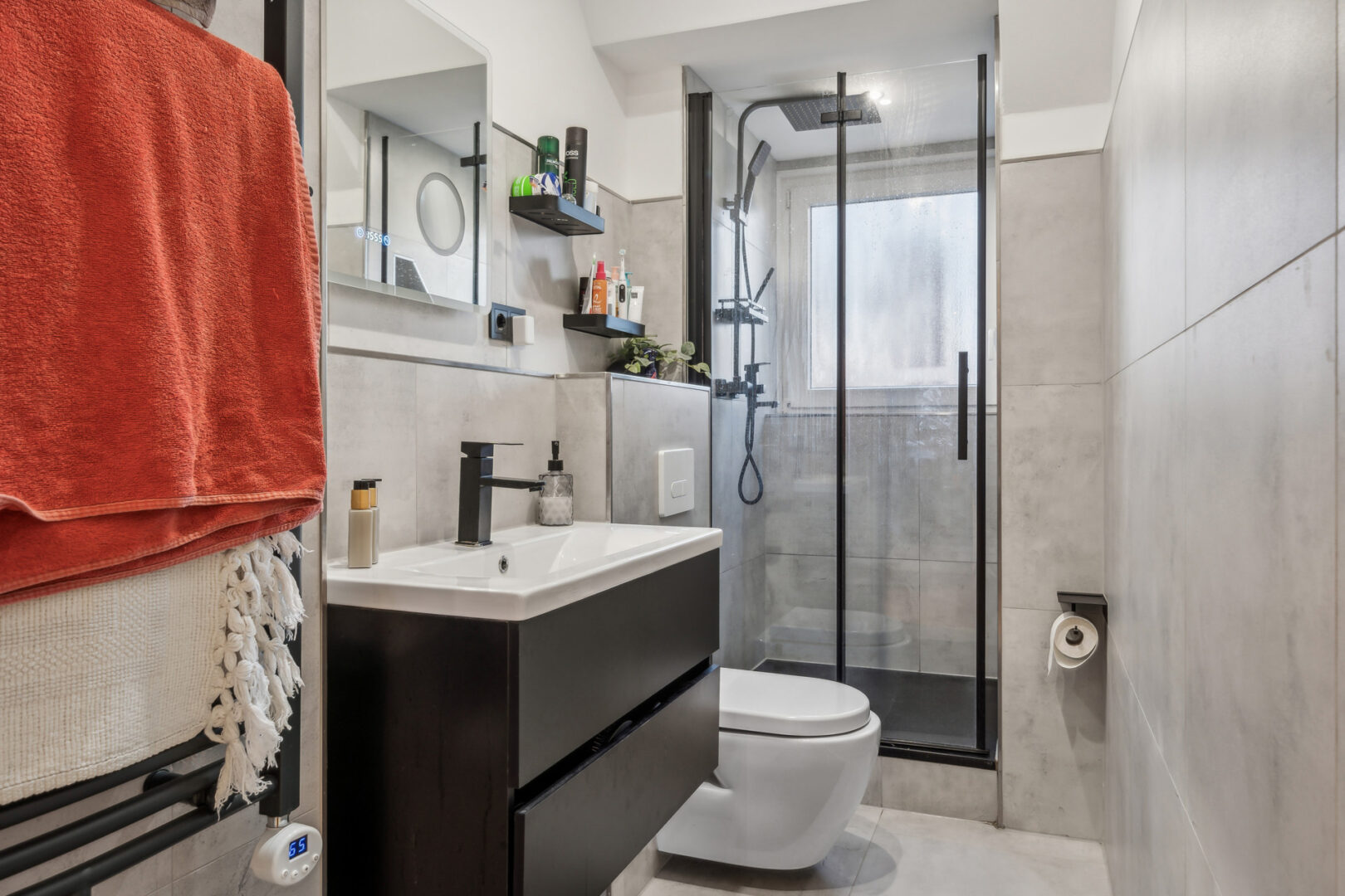 Badezimmer im Obergeschoss