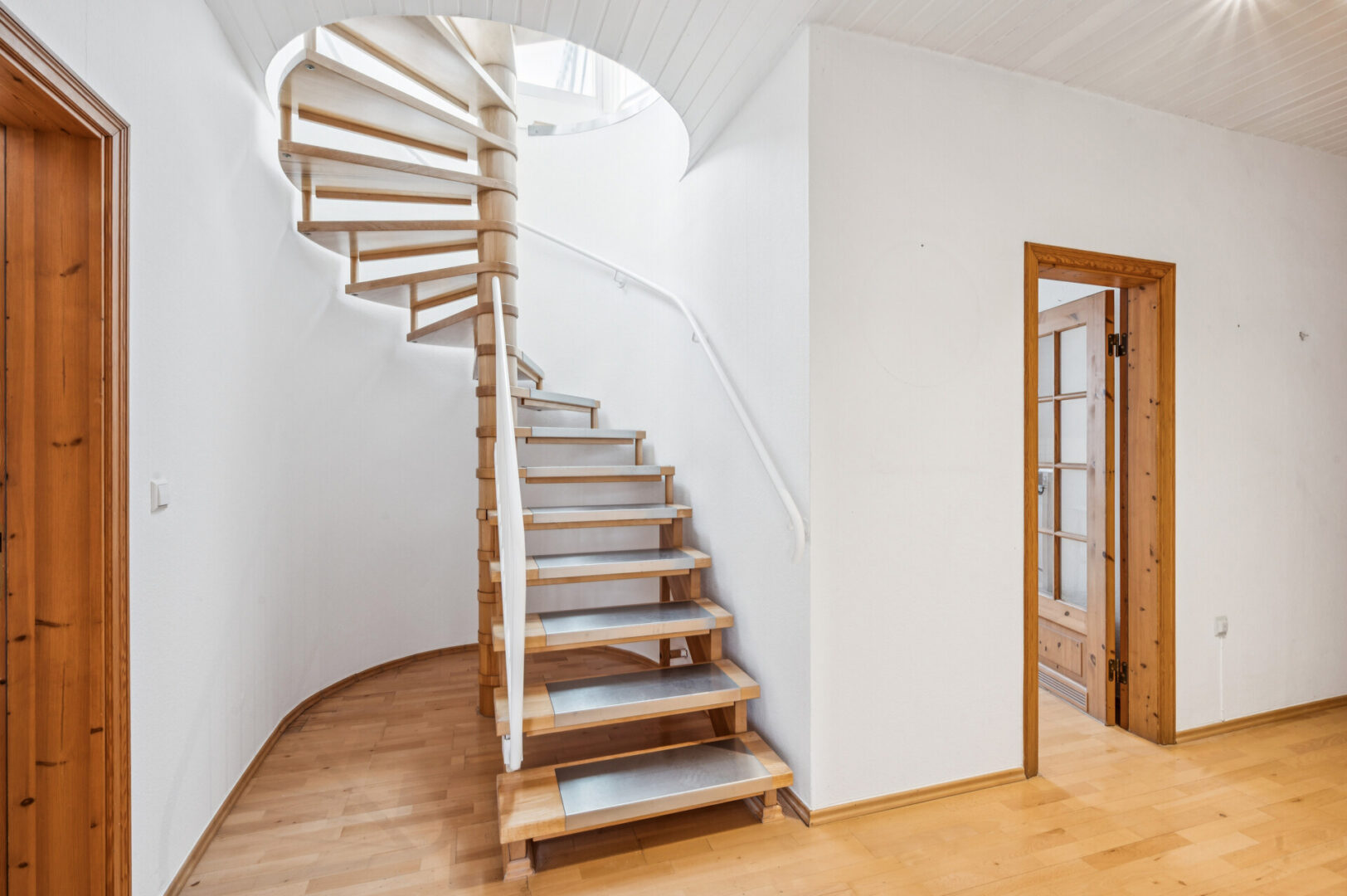 Treppe ins Dachgeschoss