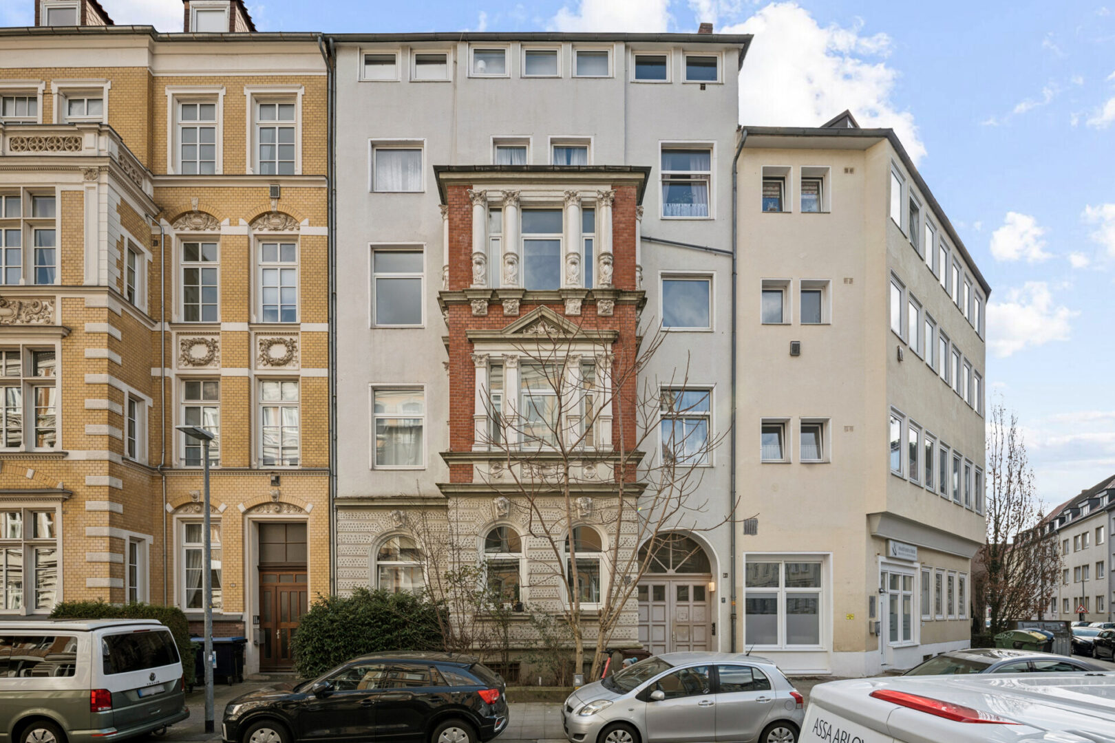 Blick auf das Gebäude