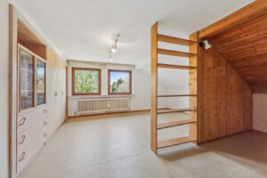 2. Schlafzimmer im OG